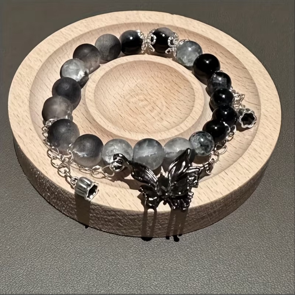 A Black Butterfly Gradient Ink Color Beaded Explosion Flower Bracelet - Picture 3 of 3